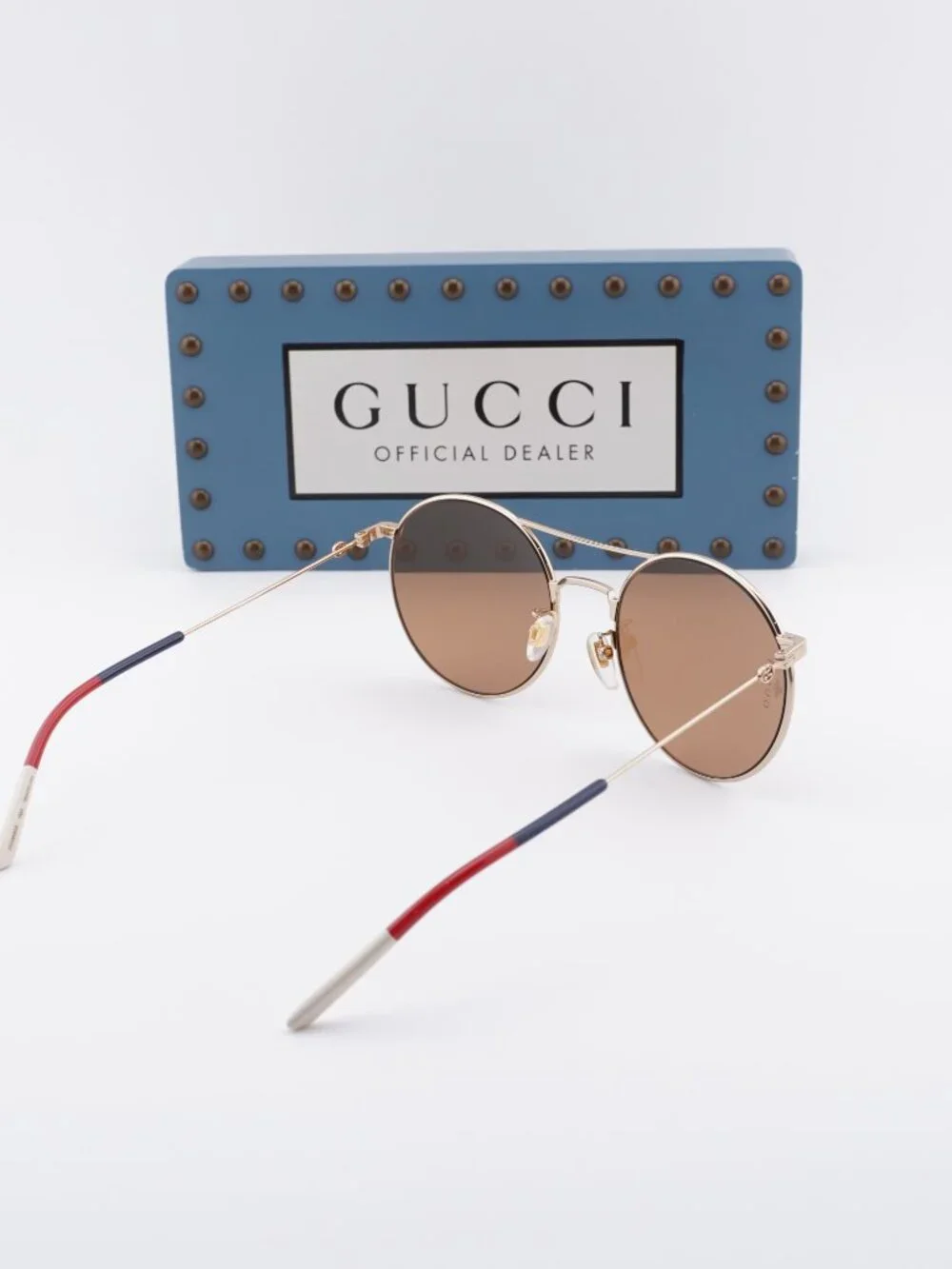 Gucci model gg0680s